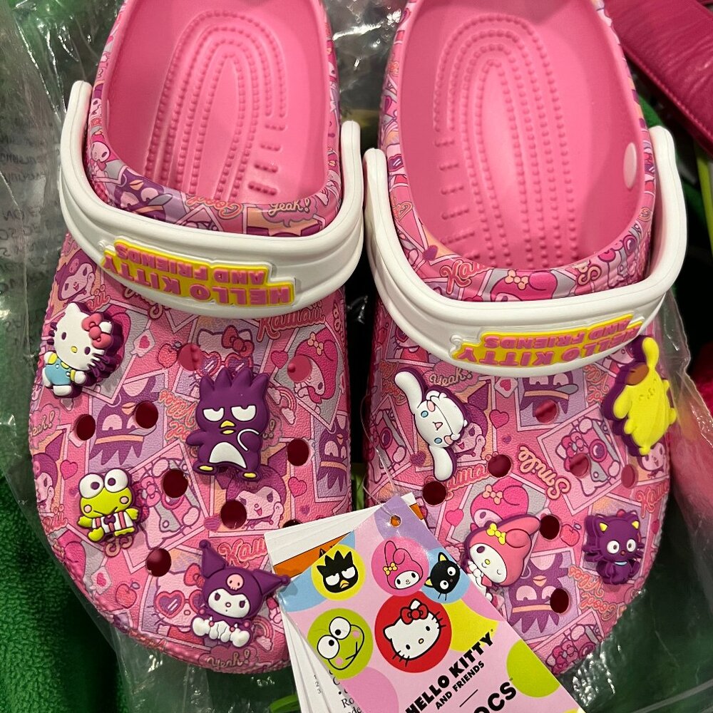 NWT - Crocs - Hello Kitty and Friends - ADULT Size Woman's 9 / Men's 7